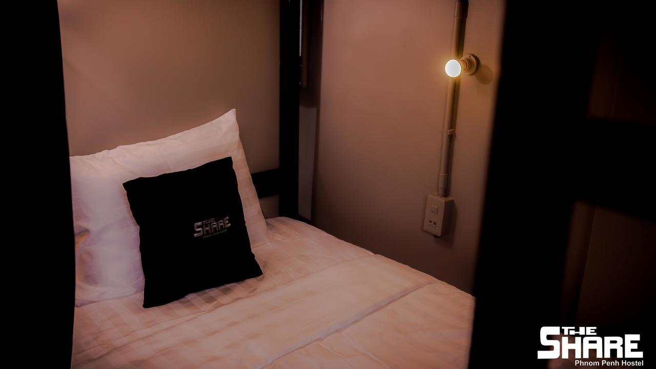 The Share Phnom Penh Hostel 外观 照片