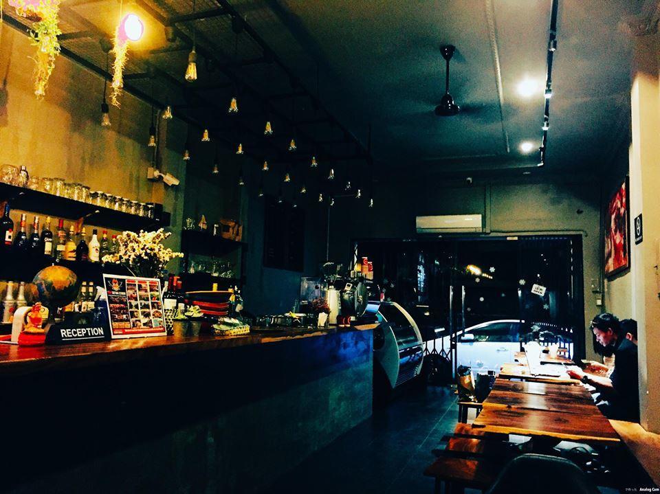 The Share Phnom Penh Hostel 外观 照片
